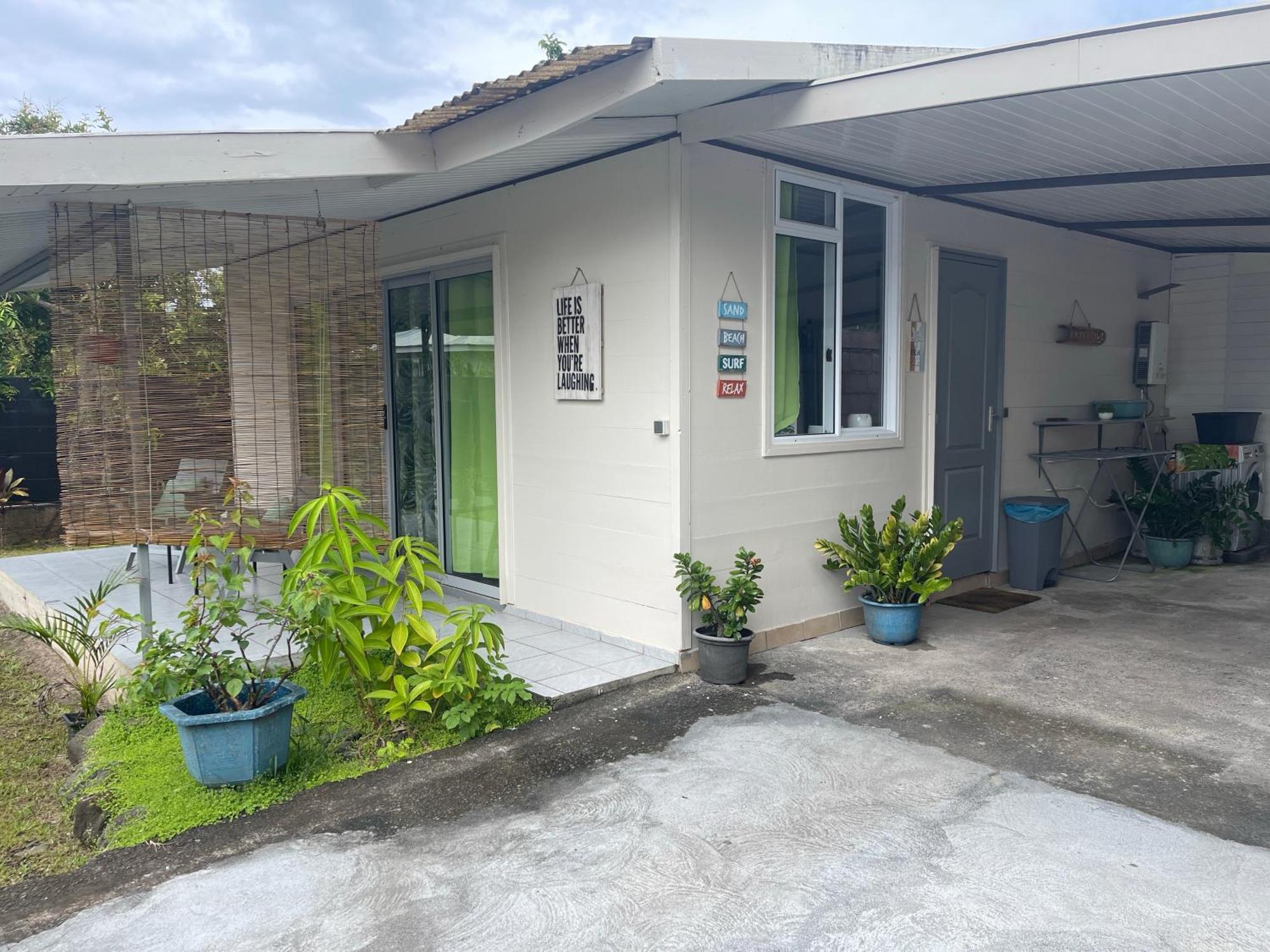 Tuatahi Beach Lodge Punaauia Kültér fotó